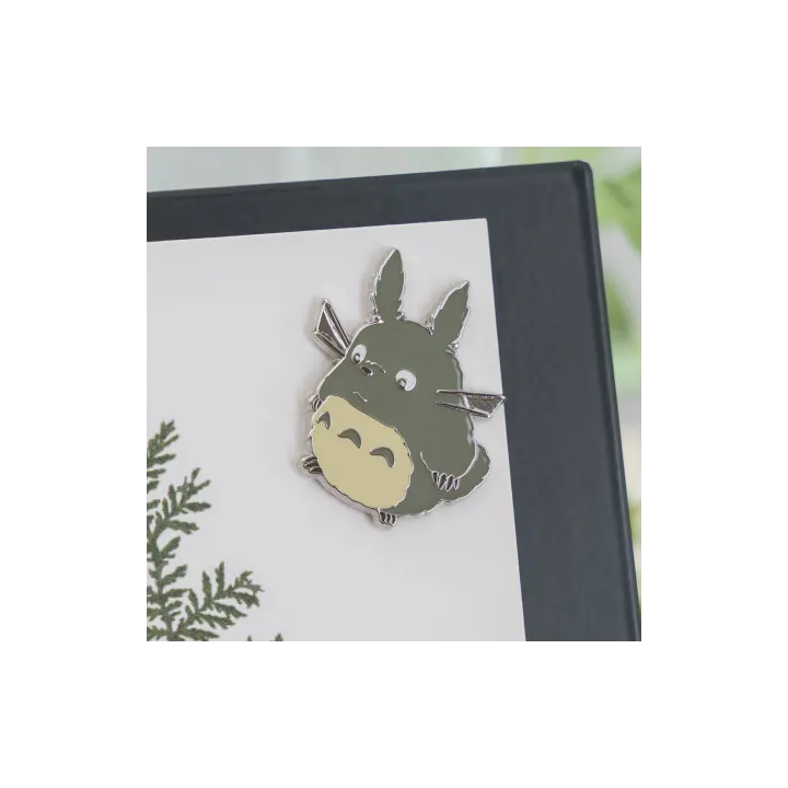Magnet Totoro Looking Down - My Neighbor Totoro